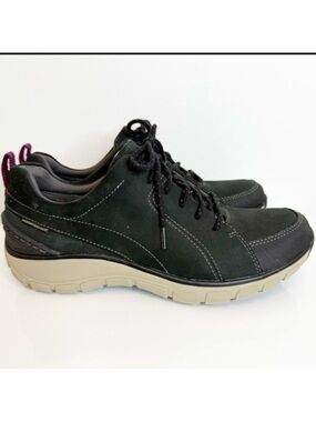 Clarks Wave Go Unstructured Waterproof Black Nubuck Sneaker Women's Size 8.5